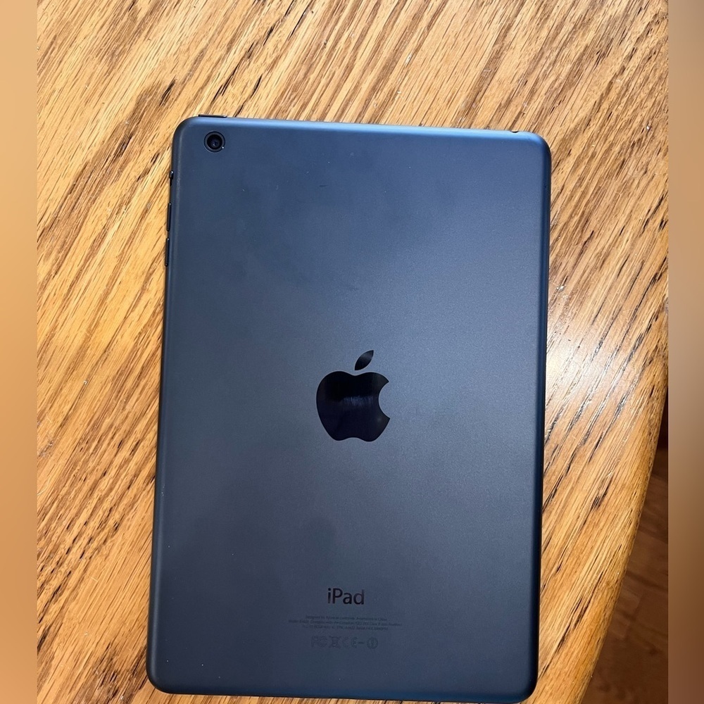 IPAD mini 16G 1st Gen